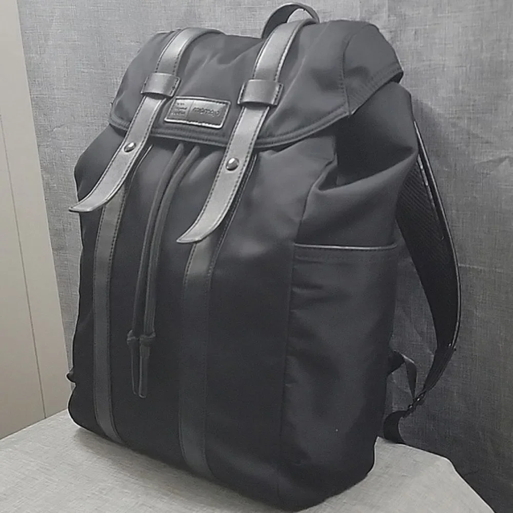 MioMojo Orlando VEGAN Black Leather Backpack -  Minimalist, Nylon, Recycled